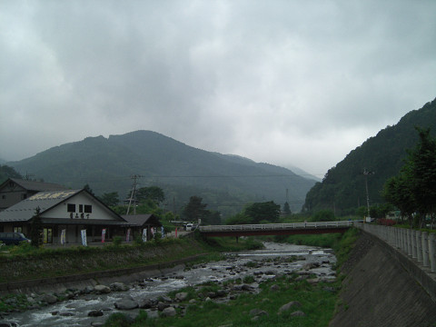 main10705.jpg